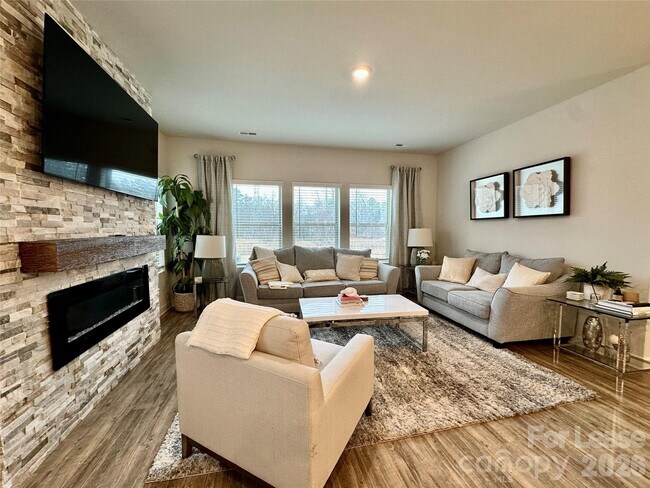 Building Photo - 6212 Hailstone Rd