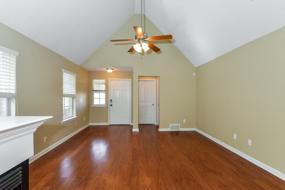 Building Photo - 8573 Griffin Park Dr