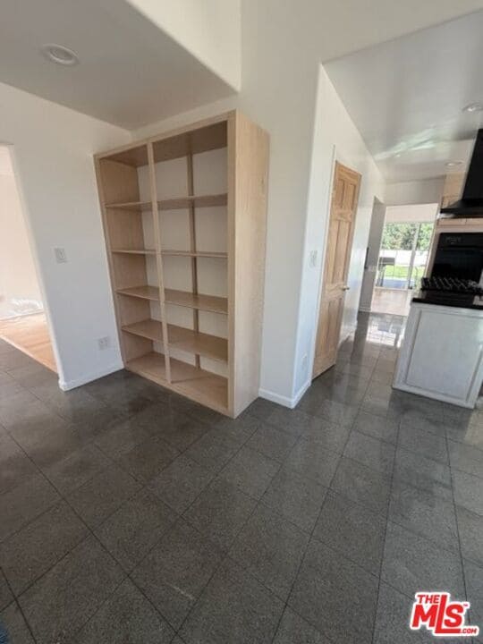 Building Photo - 3900 Castlerock Rd