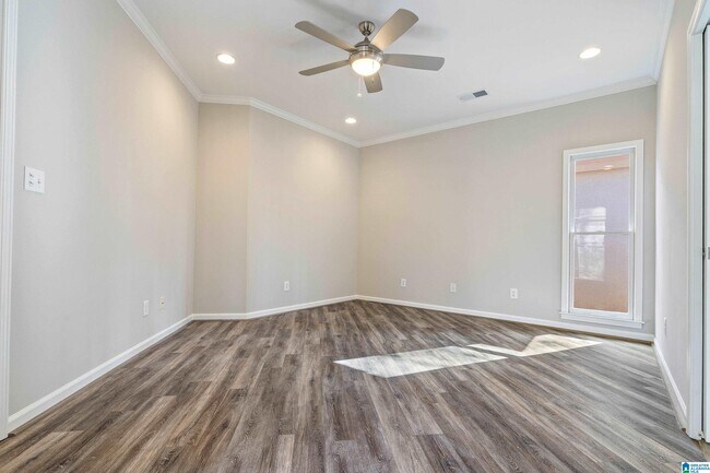 Building Photo - 1223 Berwick Rd