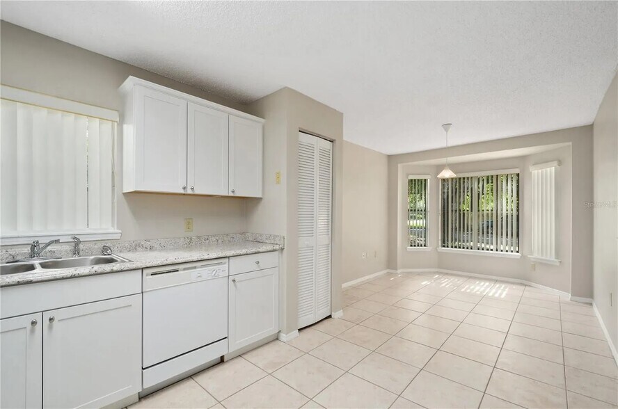 Building Photo - 1600 Cimarron Hills Dr