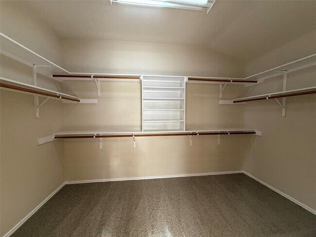 Building Photo - 3403 Rod Carew Dr