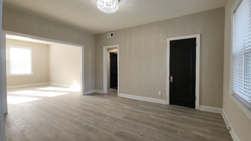 Building Photo - 7507 Oxford Dr