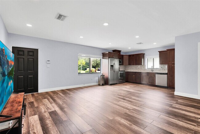 Building Photo - 14701 SW 63rd St