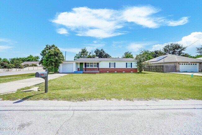 Building Photo - 2936 Syracuse Ave
