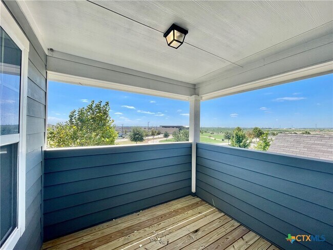 Building Photo - 1220 Esplanade Pkwy