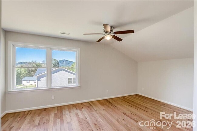 Building Photo - 48 John Halford Ct