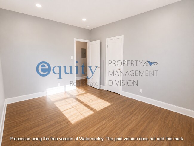 Building Photo - 748 S 1300 E