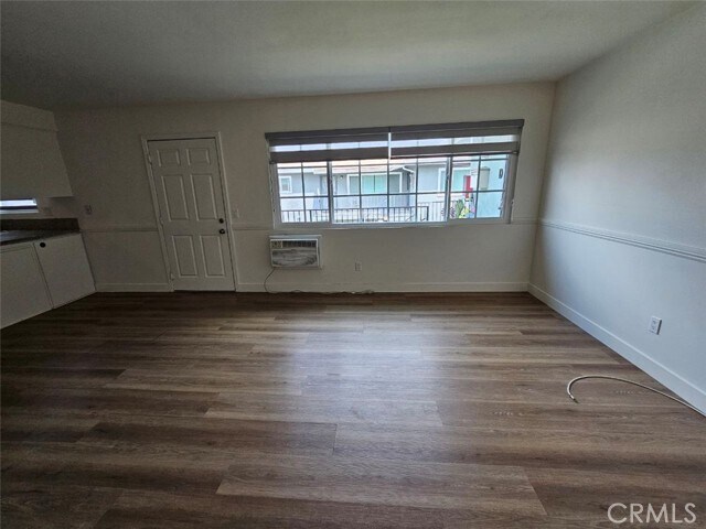 Building Photo - 6081 Lemon Ave