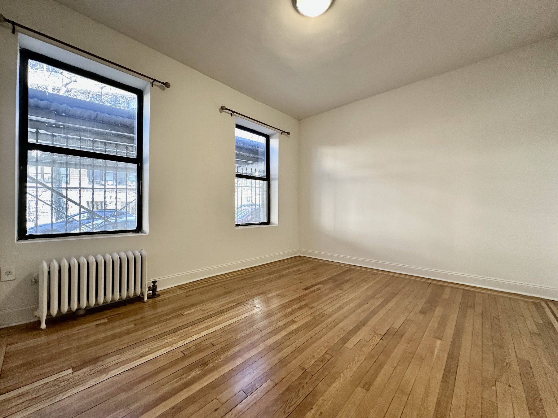 Building Photo - 664 W 163rd St