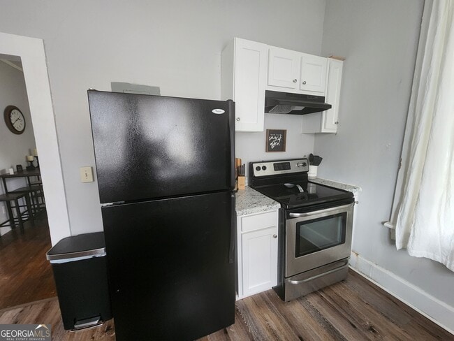 Building Photo - 917 Oakview Ave