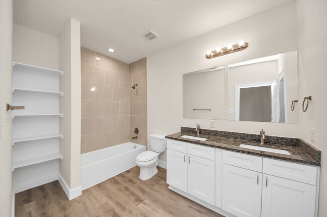 Building Photo - 6827 Mcwilliams Dr