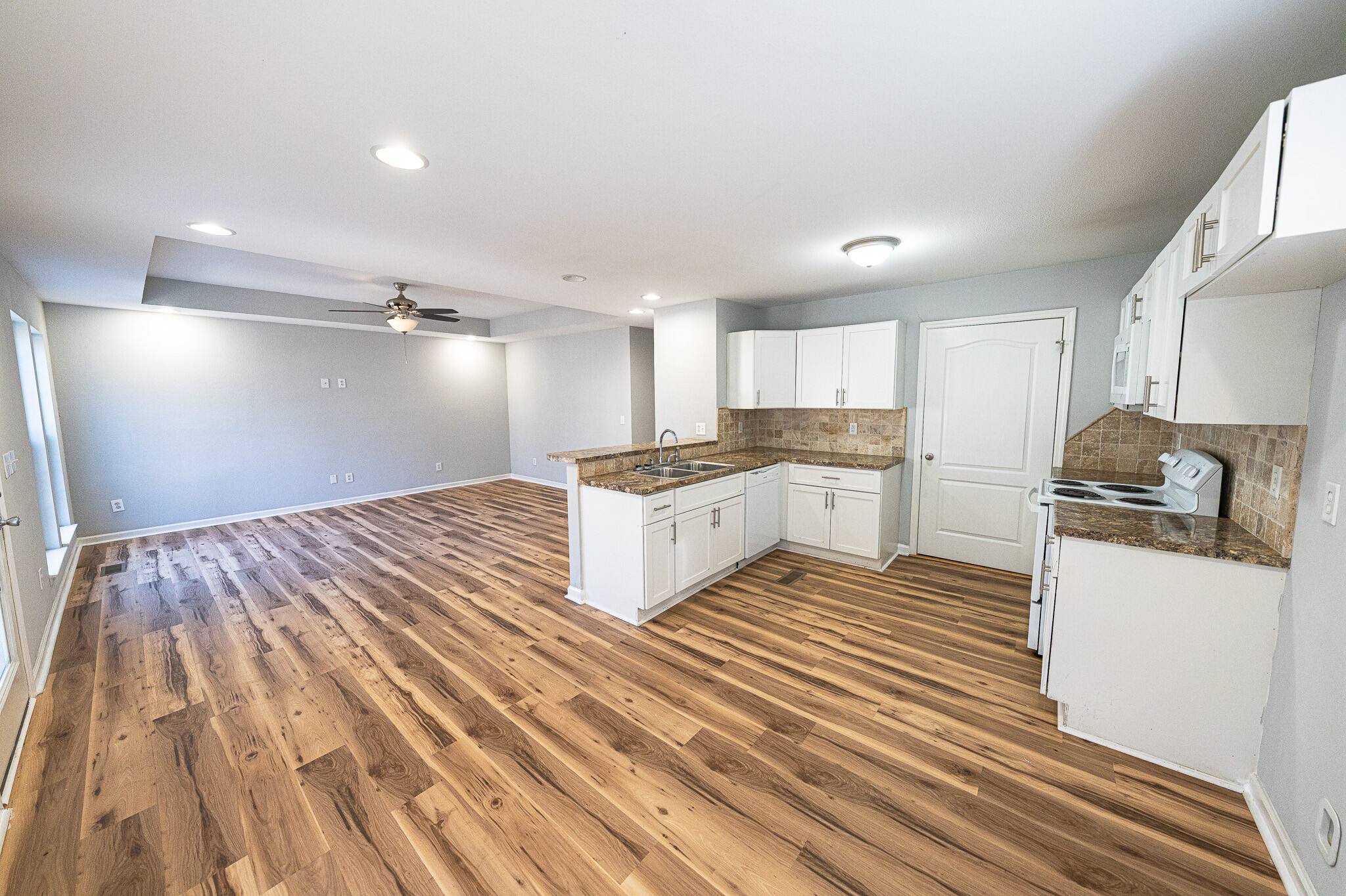 Building Photo - 1532B Katherine St NW