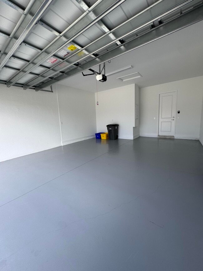 Building Photo - 14212 Spruce Pne Dr