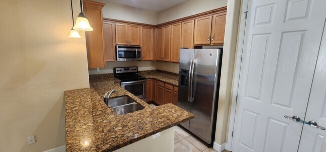 Building Photo - 3 Bed/2.5 Bath in Cypress Reserve