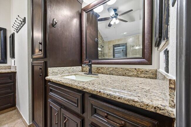 Building Photo - One of a kind home in Katy with large backyard and outdoor Oasis. With nearly 2300 sqft there's p...