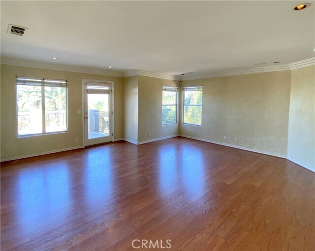 Building Photo - 306 Edgemont Dr