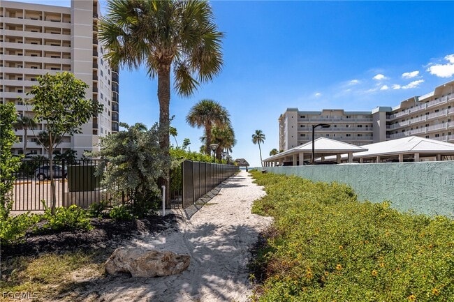 Building Photo - 4511 Bay Beach Ln