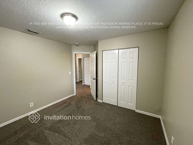 Building Photo - 4982 Pebblebrook Ter