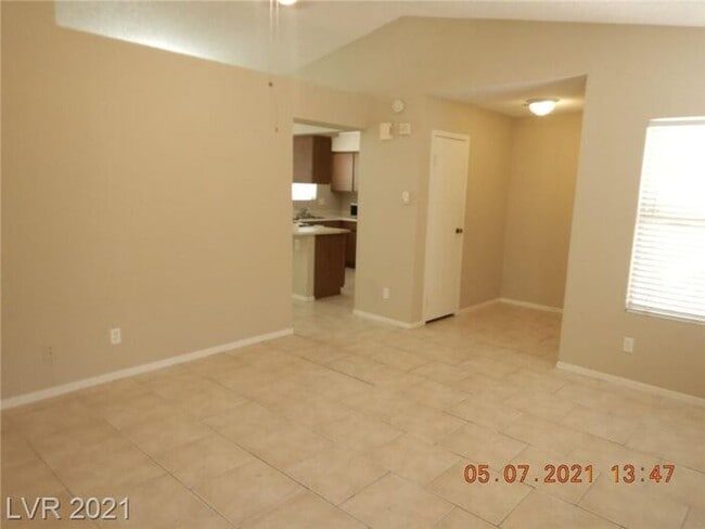 Building Photo - COMING SOON - Ready no later than Mid-June