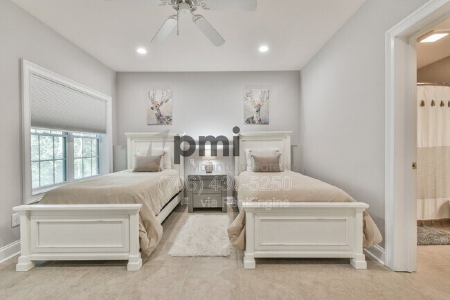 Building Photo - 373 Dach Bruche Gasse