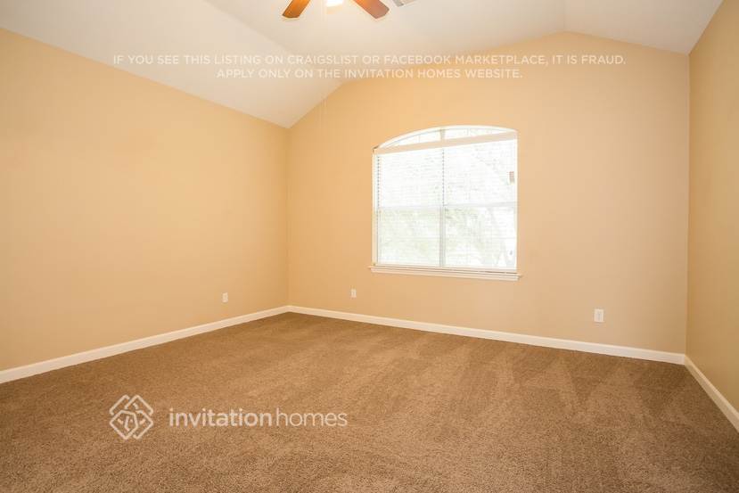Building Photo - 2119 Autumn Cove Dr