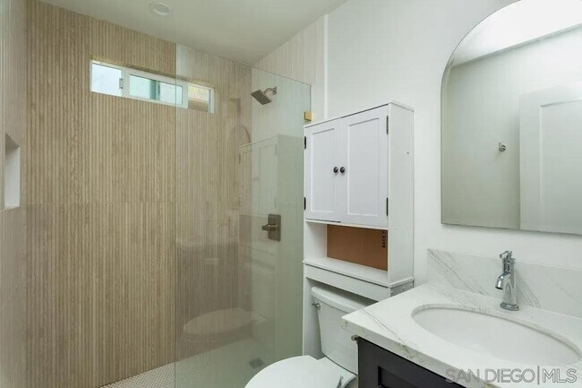 Building Photo - 3531 Florida St