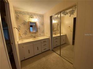 Building Photo - 11 Woodland Cir