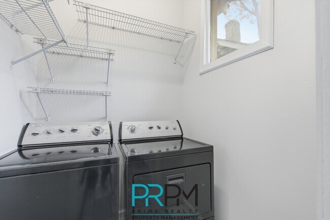 Building Photo - 180 Connecticut Ave