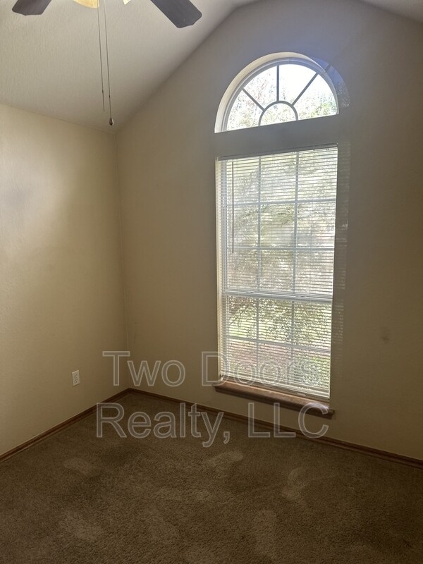 Building Photo - 15901 Big Cypress Dr