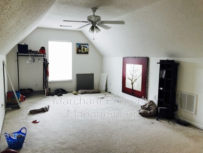 Building Photo - 776 Waterbrook Ln