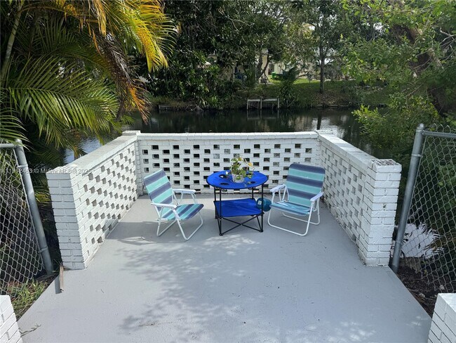 Building Photo - 1830 NW 61st Ave