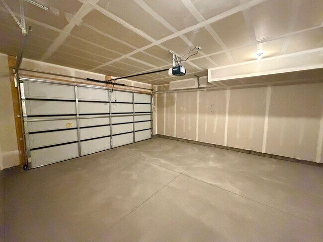 Building Photo - Brand New Rental Alert – JDC Ranch, Plain City!