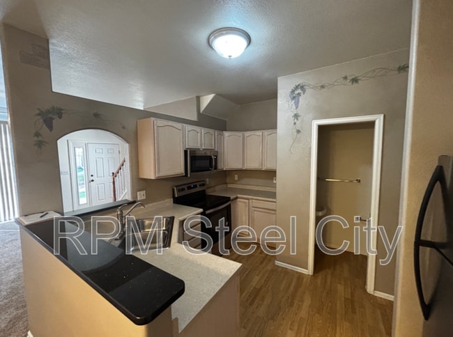 Building Photo - 4141 Outlook Blvd