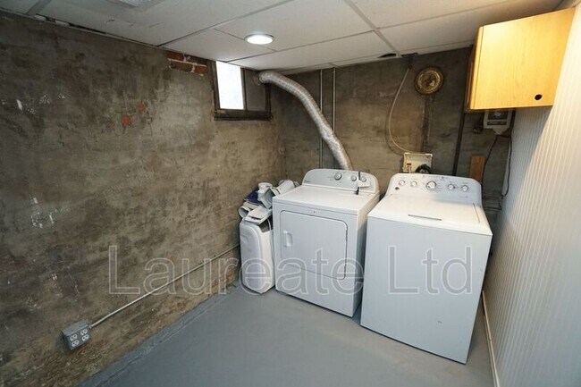 Building Photo - 1273 Ogden St