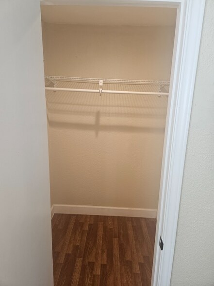 Building Photo - 12206 Northwood Forest Dr