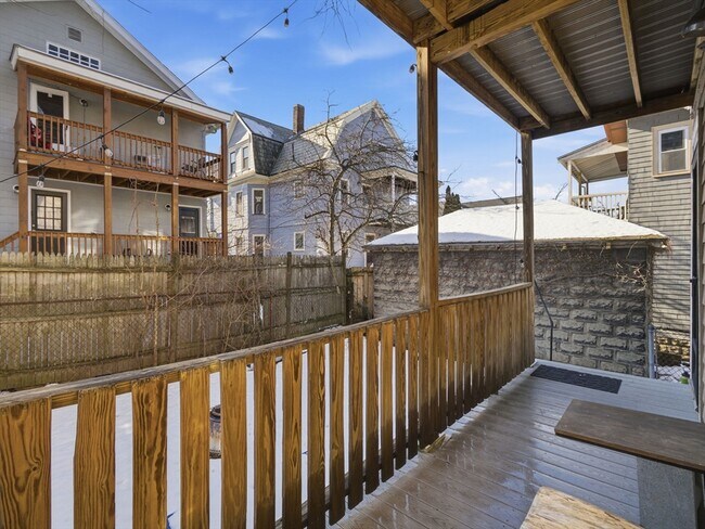 Building Photo - 28 Sunset Rd