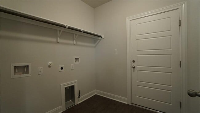 Building Photo - 1308 Falconer Wy