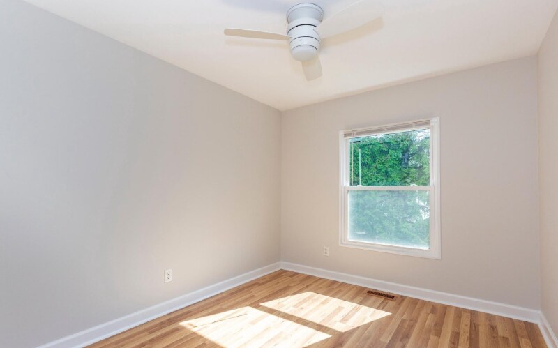 Building Photo - 133 Hammershire Rd