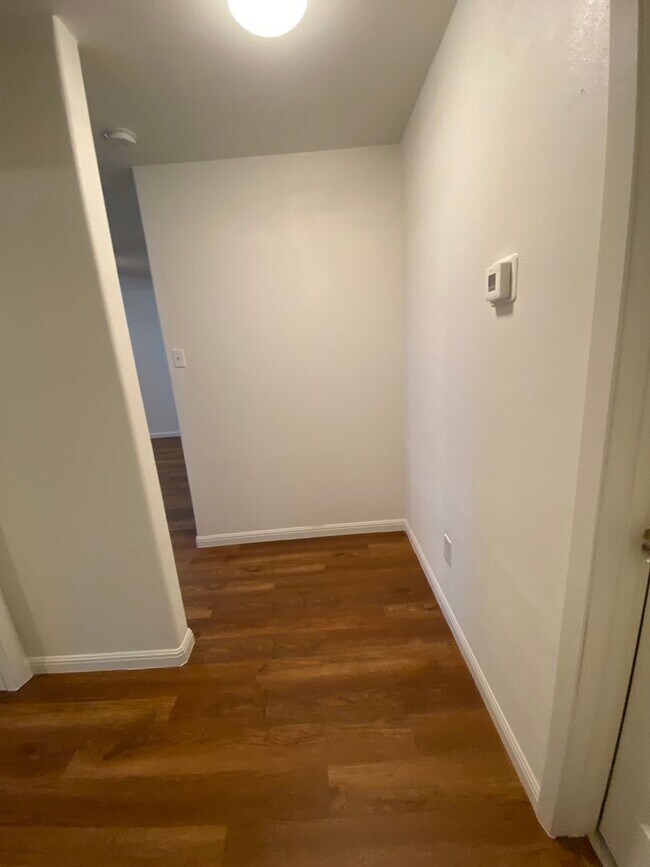 Building Photo - 1500 Zephyr Ln