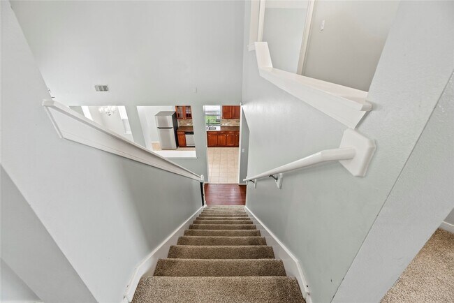 Building Photo - 16127 Spur Canyon Ct