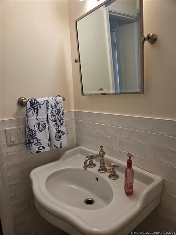 Building Photo - 5111 SE Miles Grant Rd