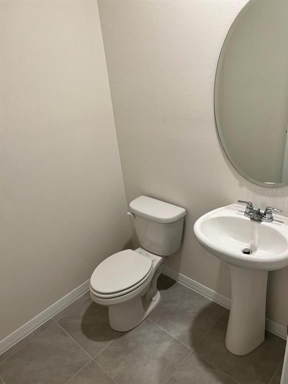 Building Photo - 1800 Red Canyon Dr