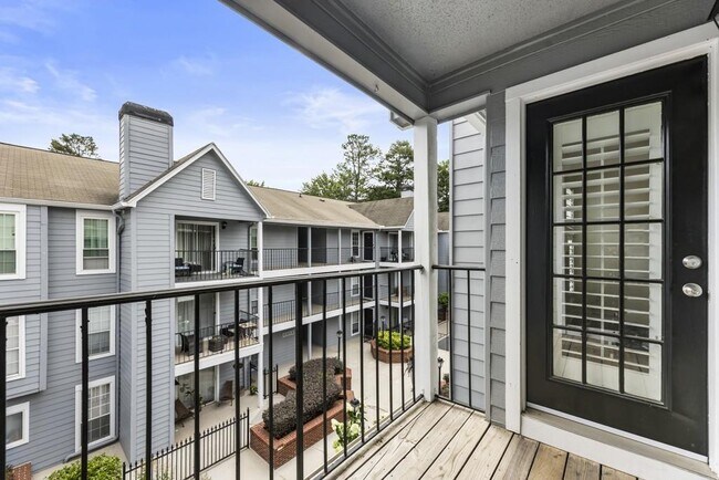 Building Photo - 210 Granville Ct