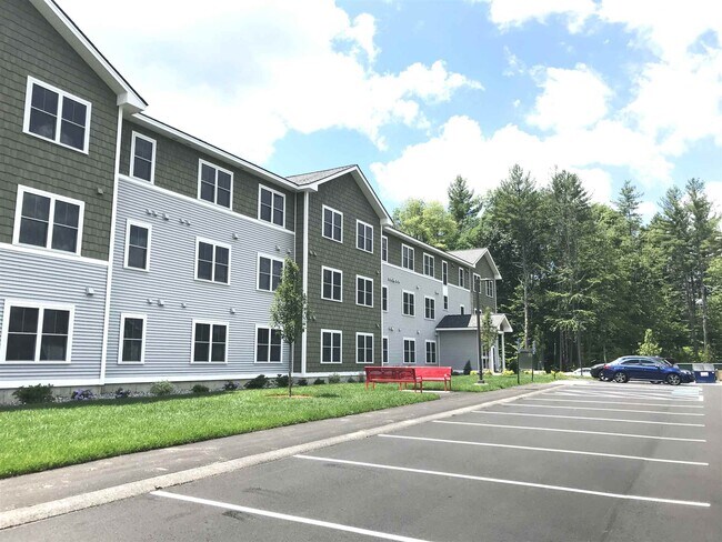 Primary Photo - 10 E Ridge Dr