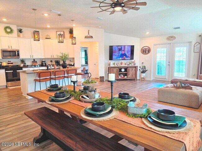 Building Photo - 11189 Buckner Ln