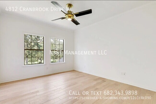 Building Photo - 4812 Cranbrook Dr W