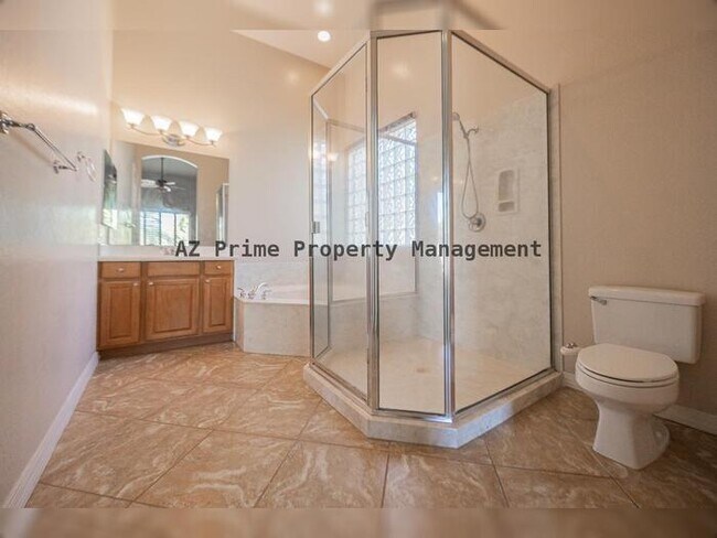 Building Photo - 2902 E Gary Way