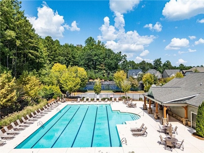Building Photo - 3578 Strath Dr