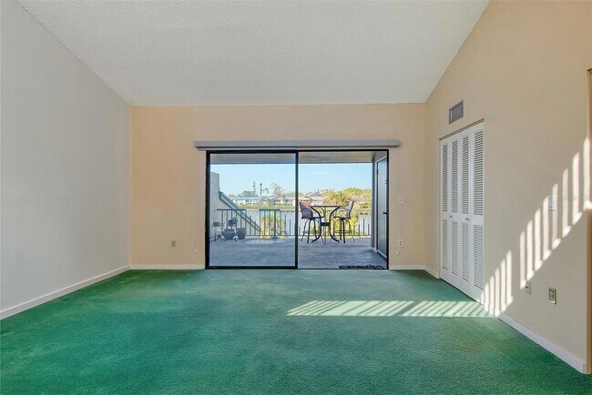 Building Photo - 1601 Bayhouse Point Dr